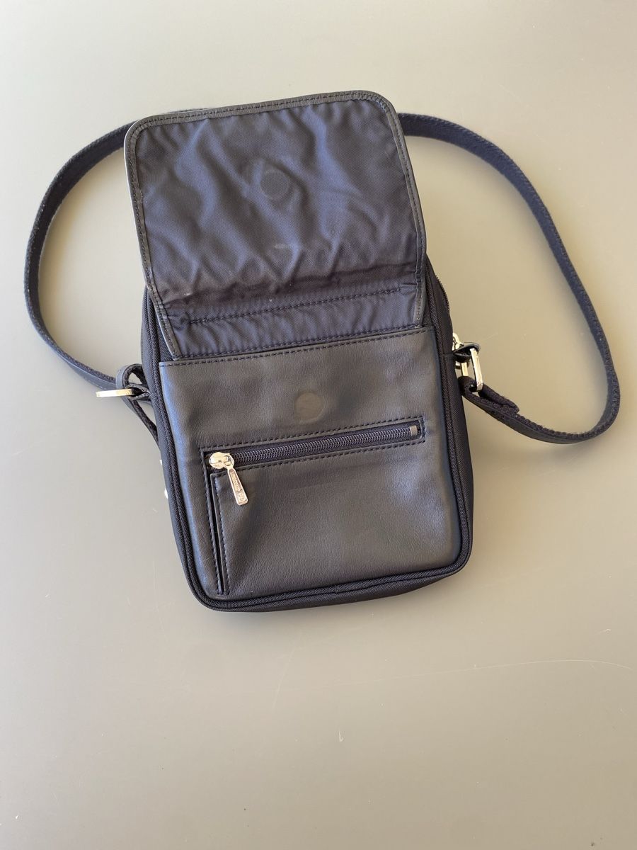 Longchamp Borse: Longchamp - Sac à bandoulière noir – Nuovo (secondo la descrizione) da Genève venduto da TheMattiBoutique 3