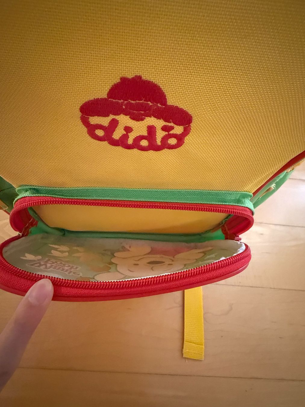 Disney Sacs à dos: Kinderrucksack mit Rollen Winnie Pooh – D'occasion à Luzern par isa_27cg 7