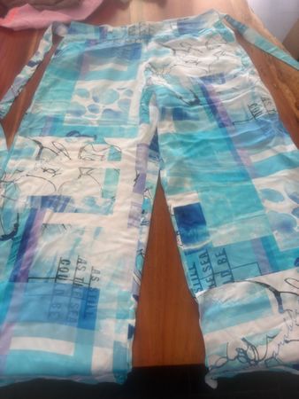 Taifun Hose , NP 119.95