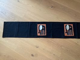 Tischläufer schwarz mit Elefanten Zwaziland