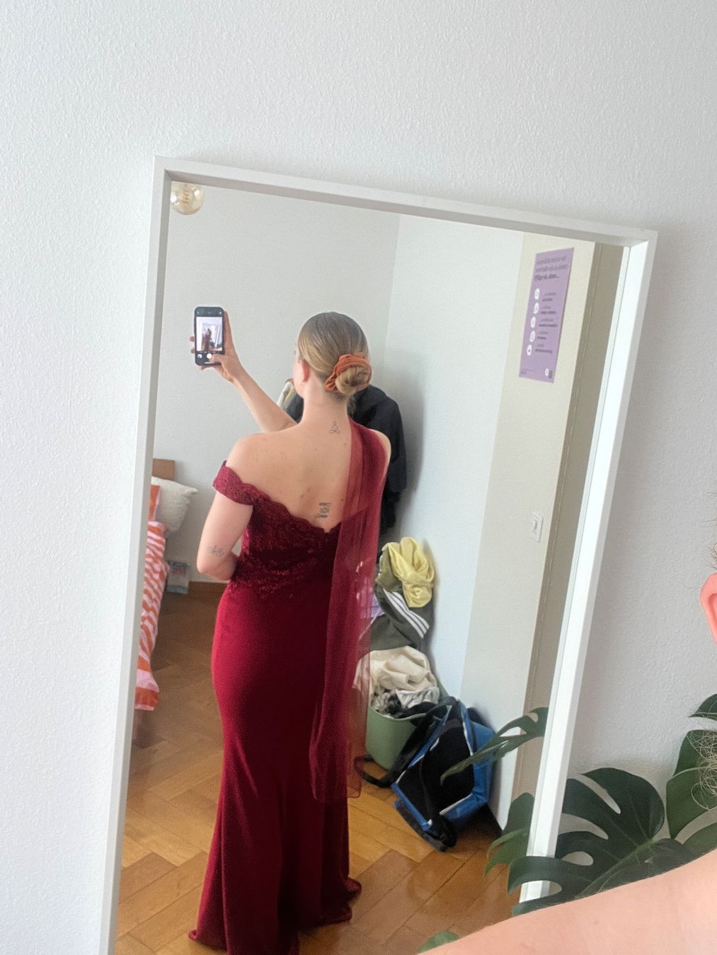 Vestiti: Weinrotes Abendkleid – Usato da Bern venduto da michelle_c98 2