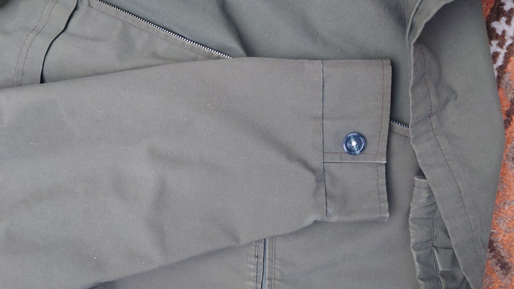 Vestes: Secondhand Jacke mit Kaputze Grösse 52 (M) – D'occasion à Wittenbach par Aberanders 7