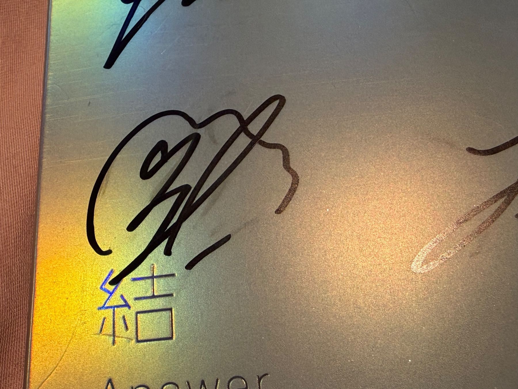 CD: BTS signed album Love yourself answer – Usato da Urtenen-Schönbühl venduto da Mingyeonshi 5