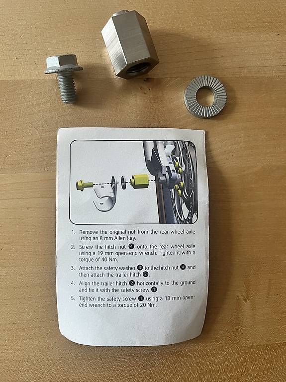 Ersatzteile: Adapter Set für Thule Chariot - Mahle – Gebraucht aus Aarau von wiluki 1