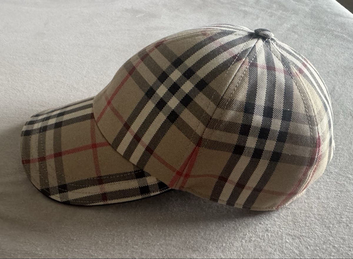 Burberry Copricapi, berretti & cappellini: Casquette Burberry,  Taille M - État Impeccable – Nuovo (secondo la descrizione) da Colombier NE venduto da the_yq7x 1