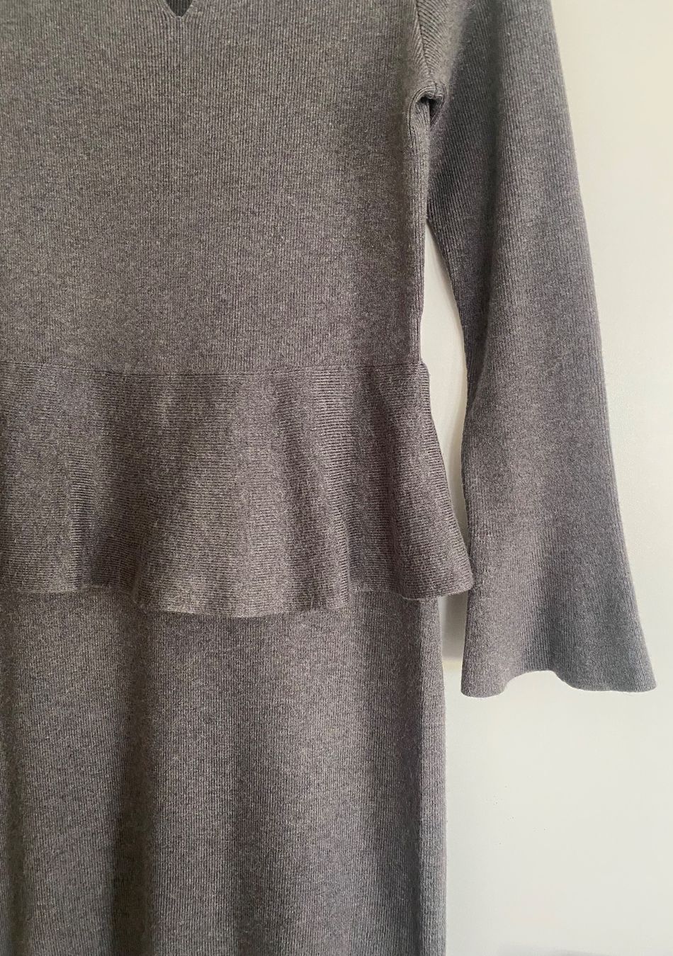 Comma Kleider: Kleid von Comma in Taupe, Gr. 34 – Gebraucht aus Zürich von Maria2021 2