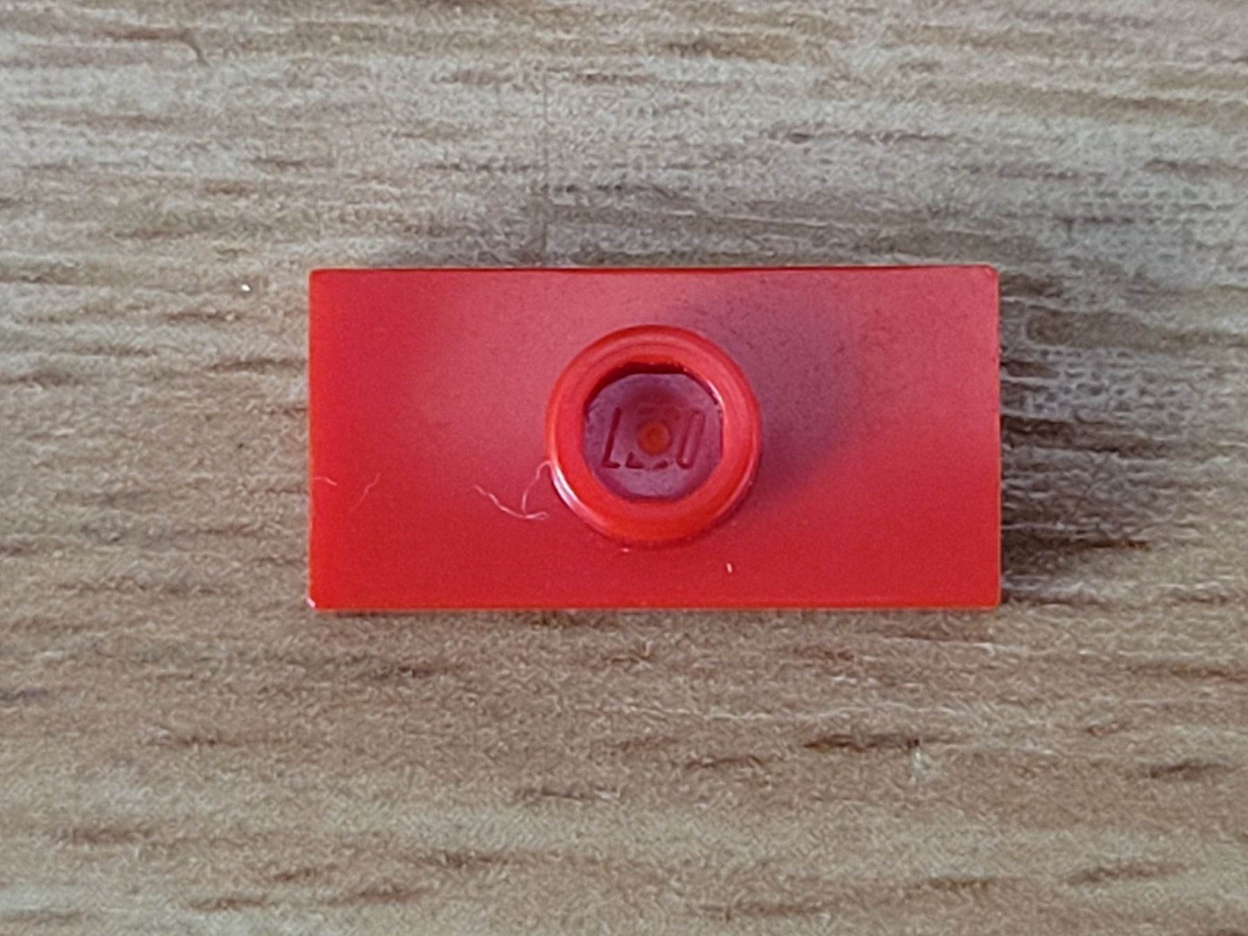 Lego Kit di costruzioni: Lego - Pièce détachée - Plaquette rouge – Usato da Payerne venduto da tintin08