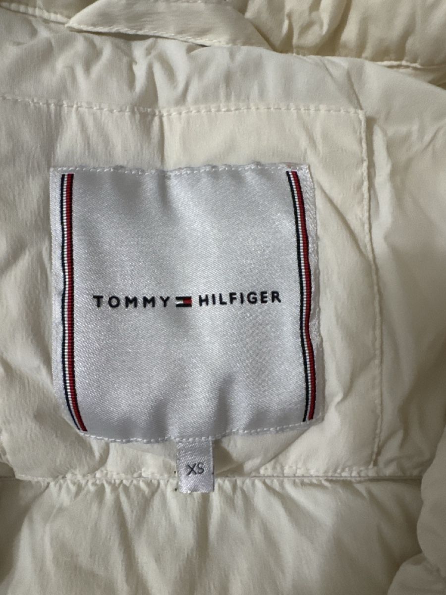 Tommy Hilfiger Giacche: Tommy Hilfiger Downjacke Damen XS – Usato da Zürich venduto da Sellfmadeexstock 3