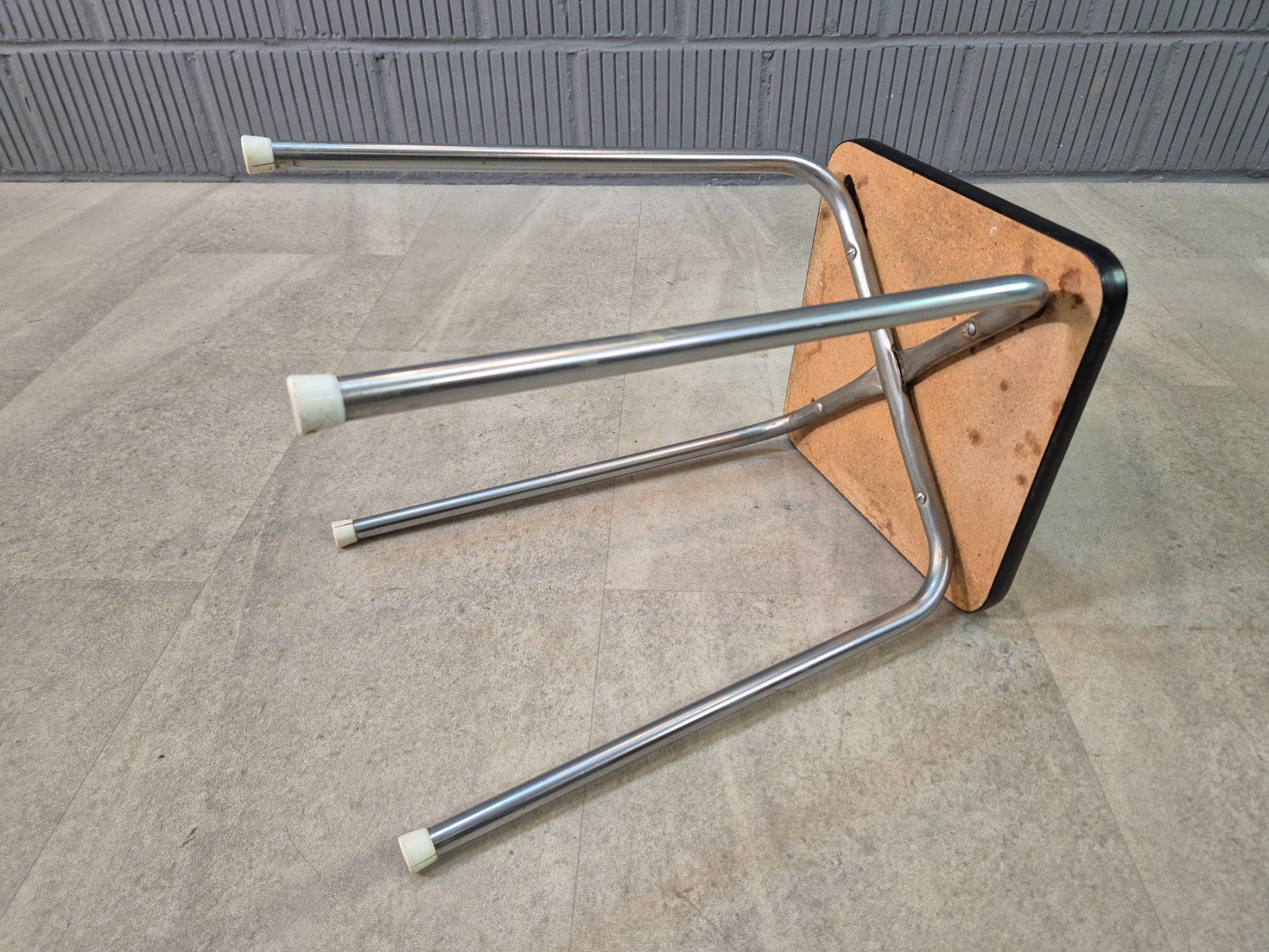 Hocker: Kelco braun Tabouret, Küchenhocker, Hocker, Kitchen Stool – Gebraucht aus Nottwil von Wondewa-Shop 2
