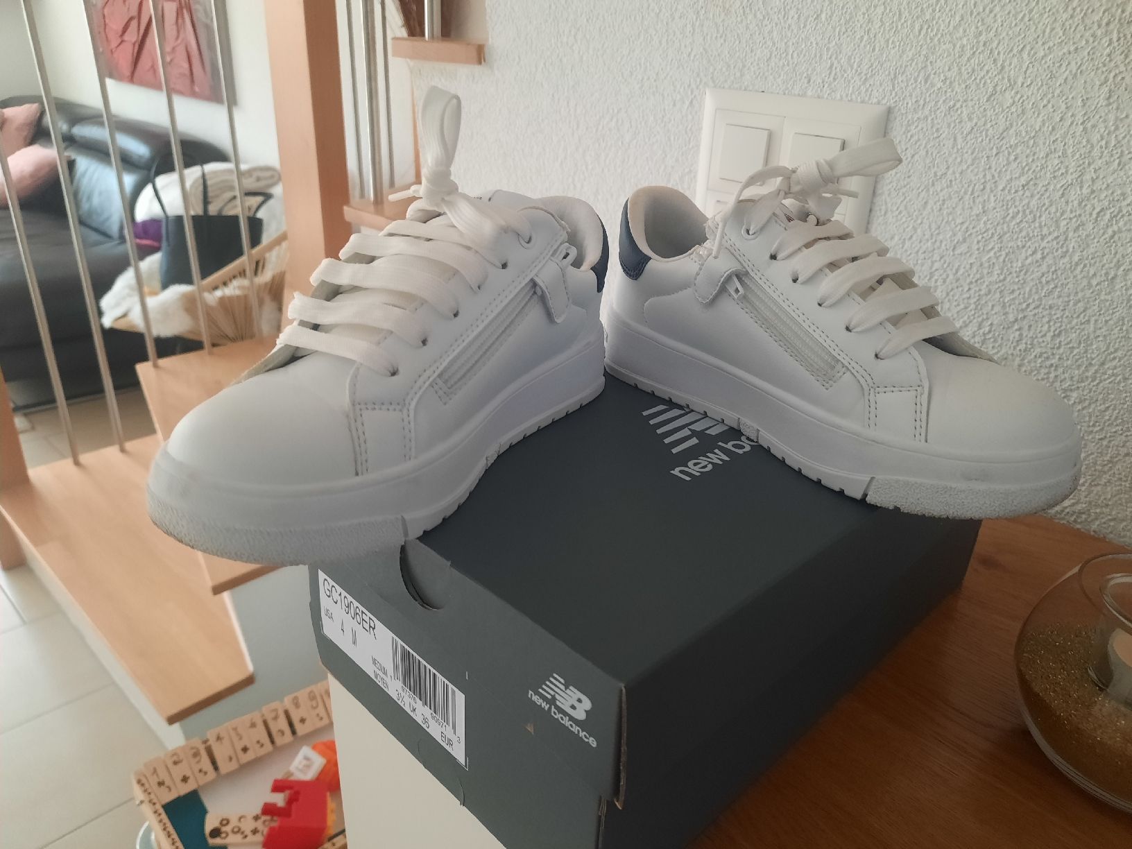 Tommy Hilfiger Schuhe für Jungen: Kinder Schuhe Tommy Hilfiger Gr: 34 – Gebraucht aus Spreitenbach von Dare_ZH 1