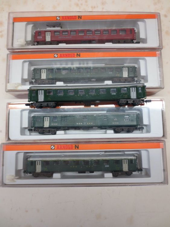 Lot De 4 Wagons Voyageurs Arnold Rapido (ref 0330, 0341, 0344, 0349) Avec Boîtes