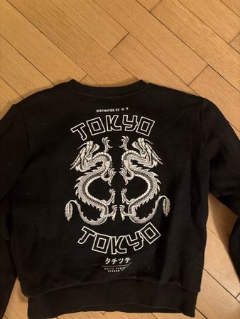 Schwarzer Yeet Tokyo-Print-Pullover, Gr 152/12
