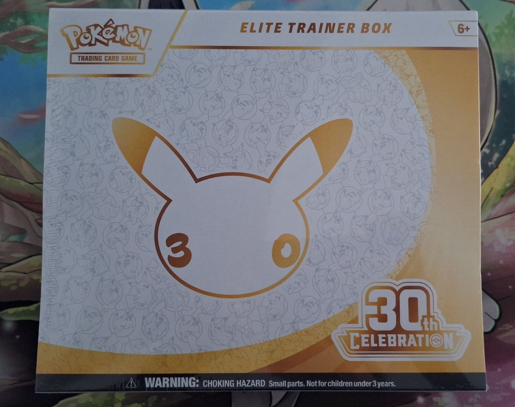 Pokémon Carte collezionabili: 30th Celebration Elite Trainer Box - Elite Trainer Boxes – Nuovo e nell'imballaggio originale da Naters venduto da poketrade11