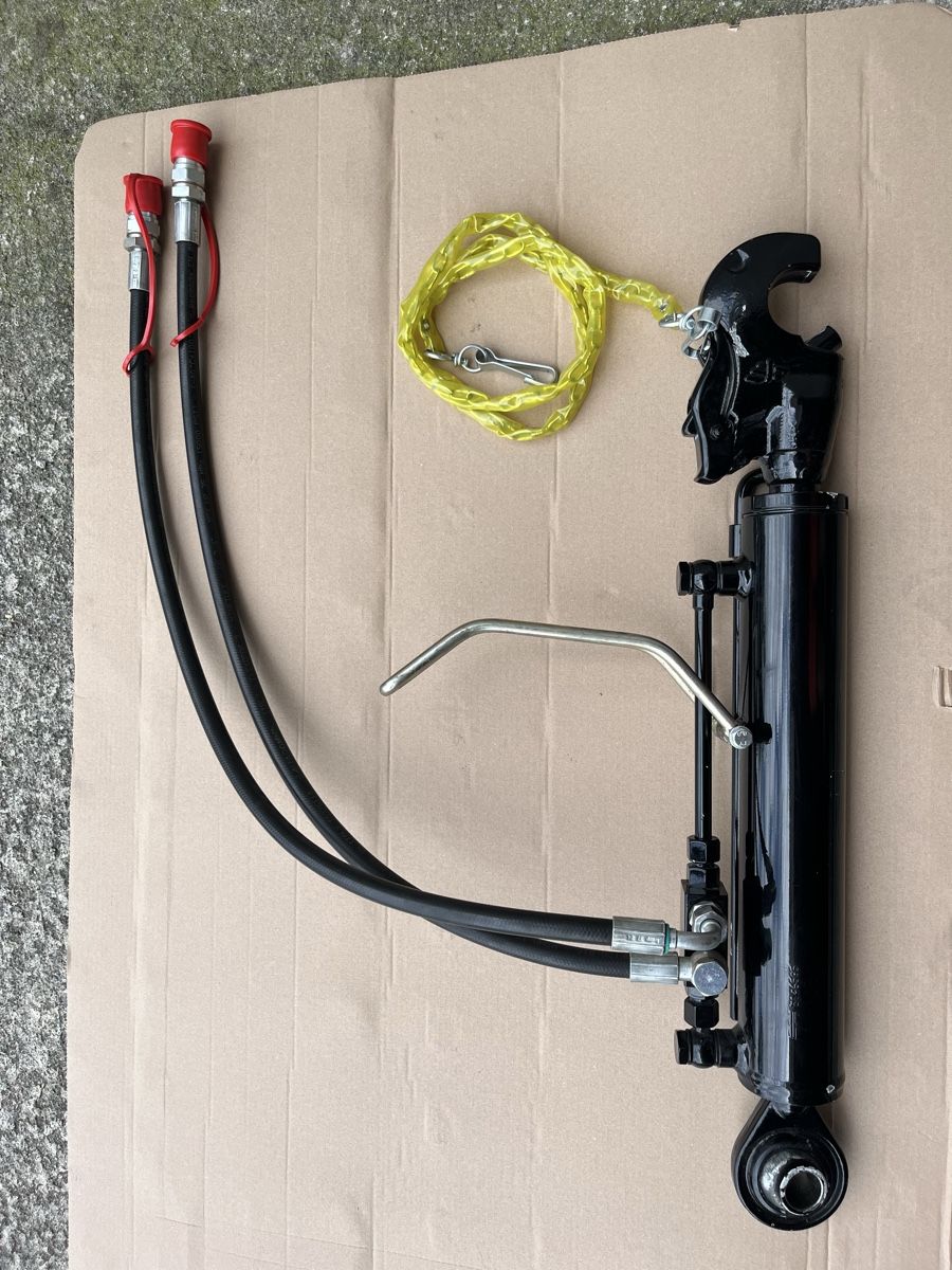 Tutti i ricambio: Oberlenker Hydraulisch – Nuovo (secondo la descrizione) da Appenzell Eggerstanden venduto da julia_f04 1