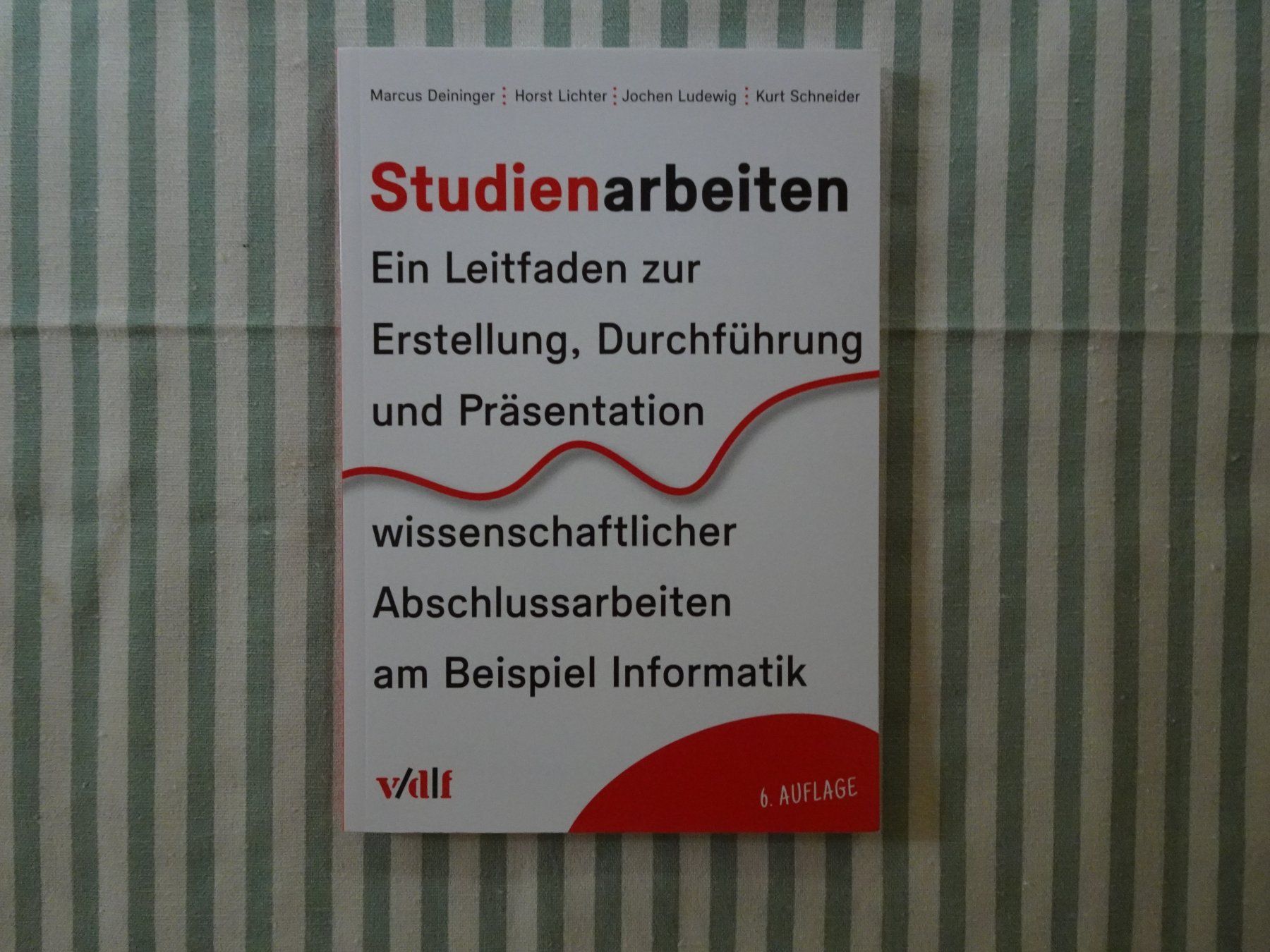 Libri: Deininger - Studienarbeiten - Ein Leitfaden zur Erst - B1136 – Usato da Küssnacht am Rigi venduto da Bookslove-Divers