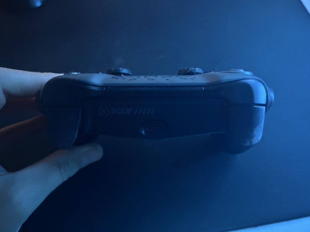 Manettes: Scuf ENVISION PRO V2 wireless controller – D'occasion à Frasnacht par Leonsss 3