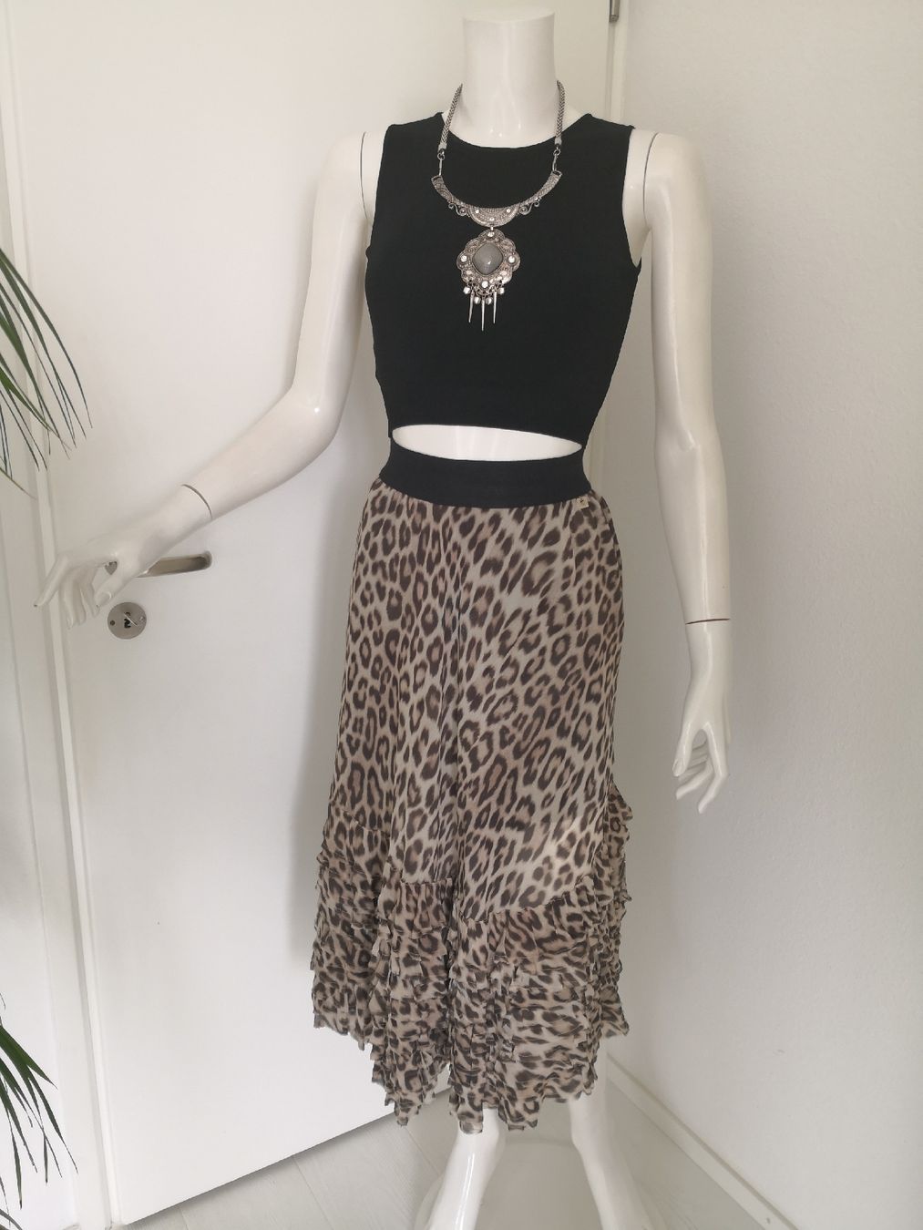 Twinset Röcke: TWINSET ROCK MIT RUSCHEN & ELAST & GEFUTTERT, ANIMALPRINT – Neu (gemäss Beschreibung) aus Olten von Naja-Twins-Twins