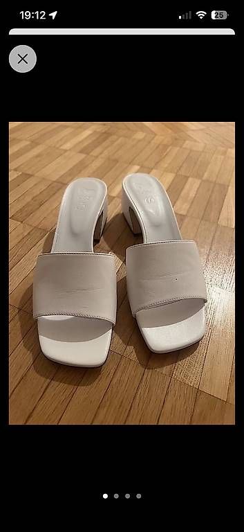 Chaussures femmes: Sandalen Segio Rossi 38.5 – D'occasion à Zürich par han_tjg5