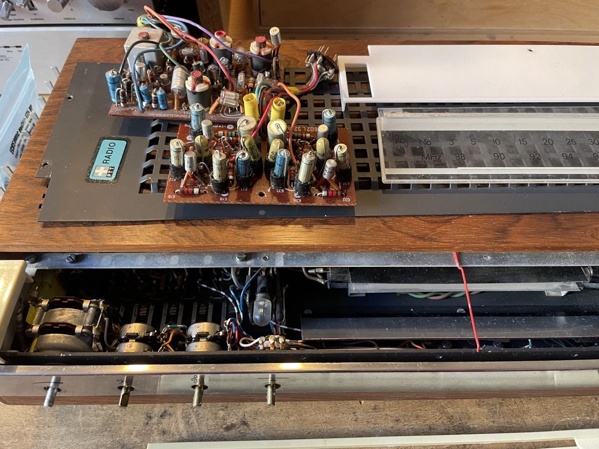 Bang & Olufsen Verstärker: Beomaster 1000 – Defekt aus Orbe von i.sestito 6