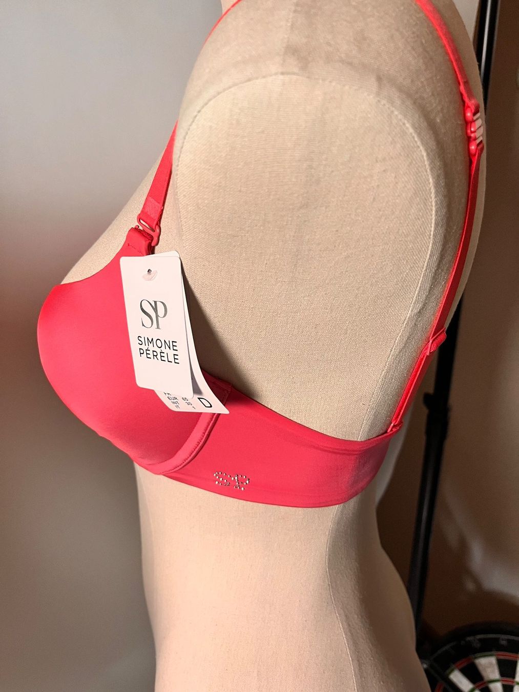 Sonstige Unterwäsche: Schalen-BH, SIMONE PERELE, Grösse 70 E, Farbe Pink – Neu und originalverpackt aus Rudolfstetten von gst_g7xl 2