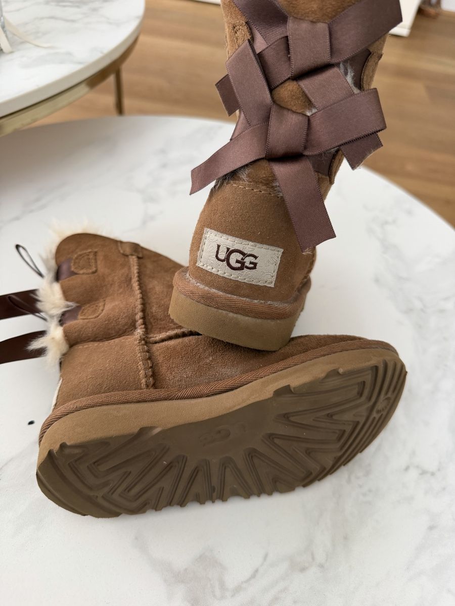 Ugg Schuhe für Jungen: Ugg 27.5 – Gebraucht aus Bad Ragaz von asi_dq2k 3