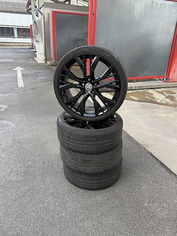 Jantes: JANTES VW GOLF GTI PERFORMANCE  – D'occasion à Marin-Epagnier par fat_r6pg 4