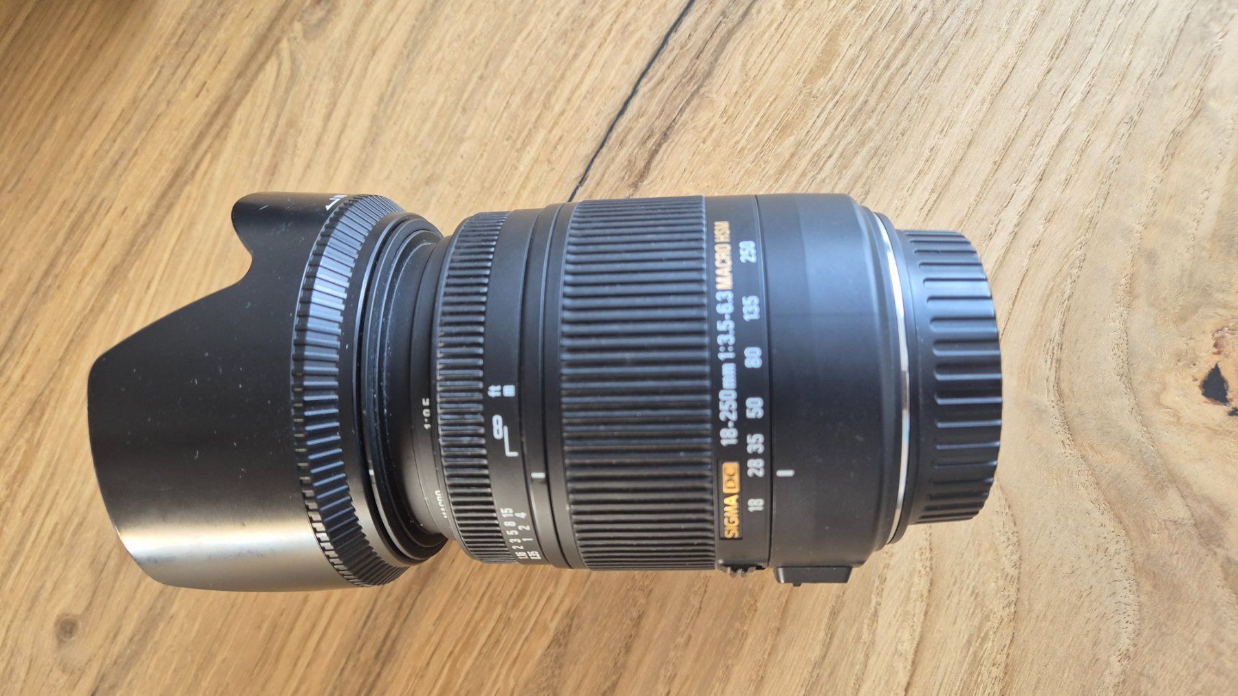 Canon Fotocamera: Canon EOS 600D Spiegelreflexkamera mit Objektiven und Tasche – Usato da Arbon venduto da Satschmo1 4