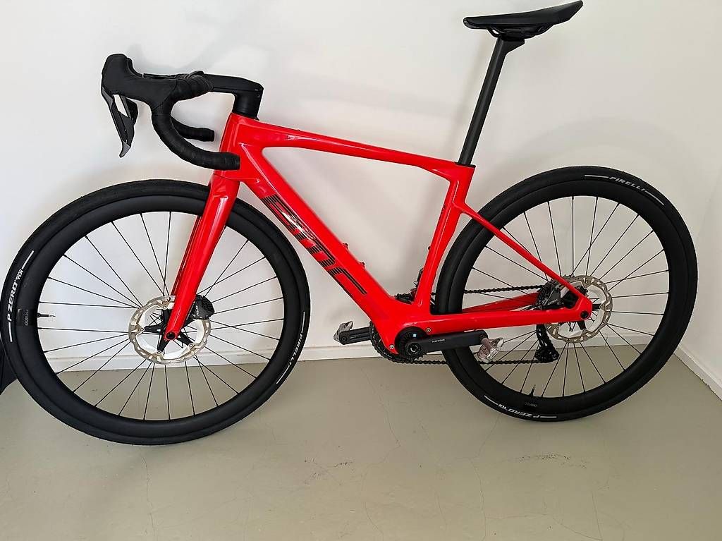 Biciclette: BMC Roadmachine 01 AMP TWO Gr. 51  Top Zustand – Usato da Zürich venduto da amann 4