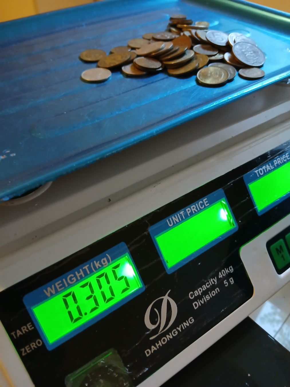 Tutti le monete: Pièces diverses poids 0.305kg état usagé Pérou  – Usato da Marly venduto da globetrotter1723 1
