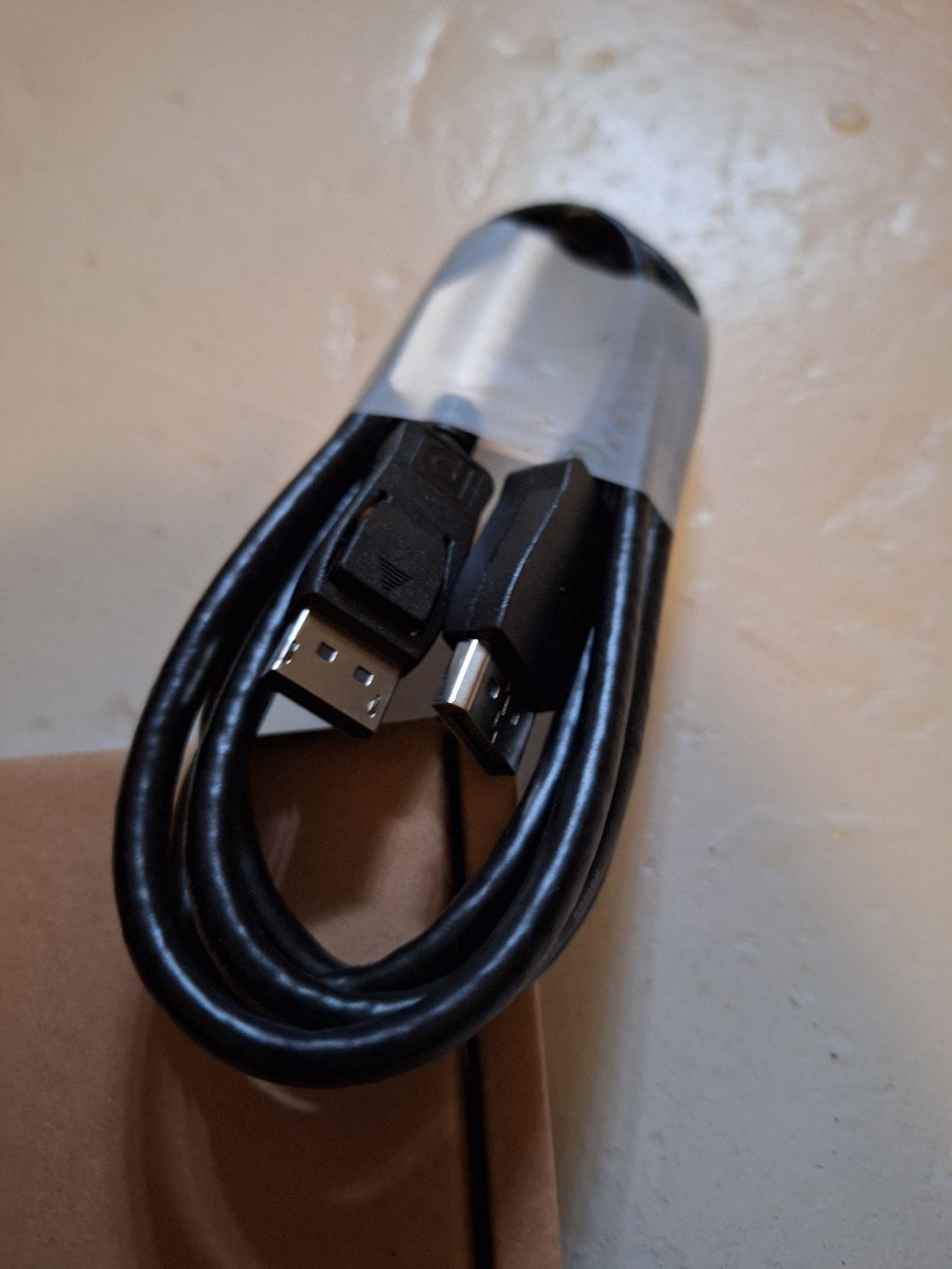 Hewlett Packard Kabel: HP DisplayPort Kabel VN567AA 1.8m – Neu und originalverpackt aus Goldach von Pw1427 1