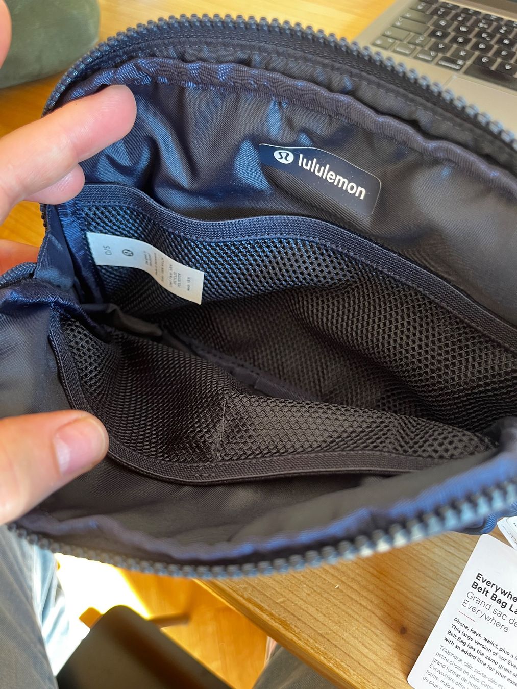 Lululemon Borse: lululemon Gürteltasche Everywhere NEU – Nuovo e nell'imballaggio originale da Zürich venduto da Piskota88 2