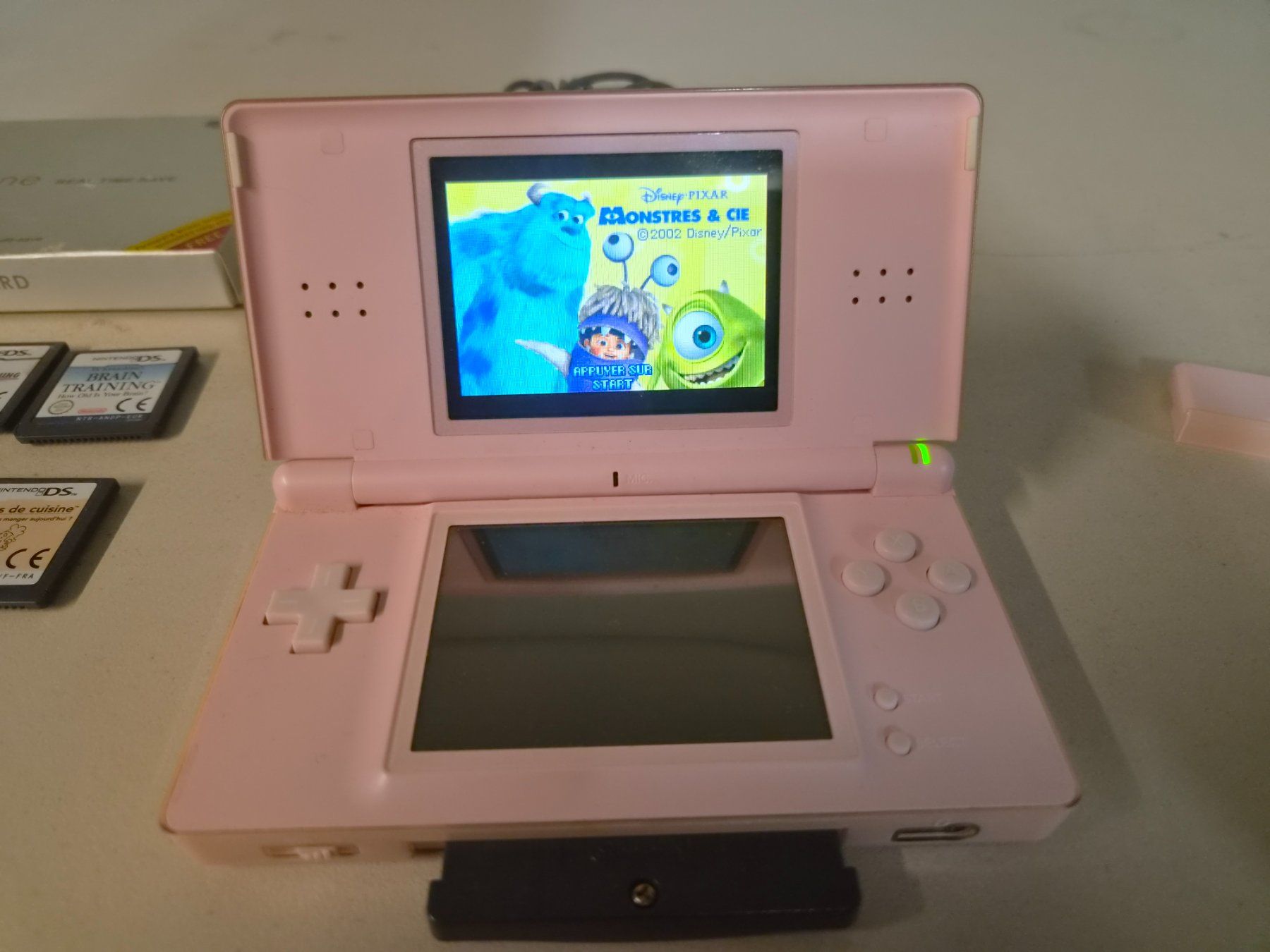 Nintendo Konsolen: Nitendo DS avec jeu et supercard – Gebraucht aus Conthey von greenday85 6