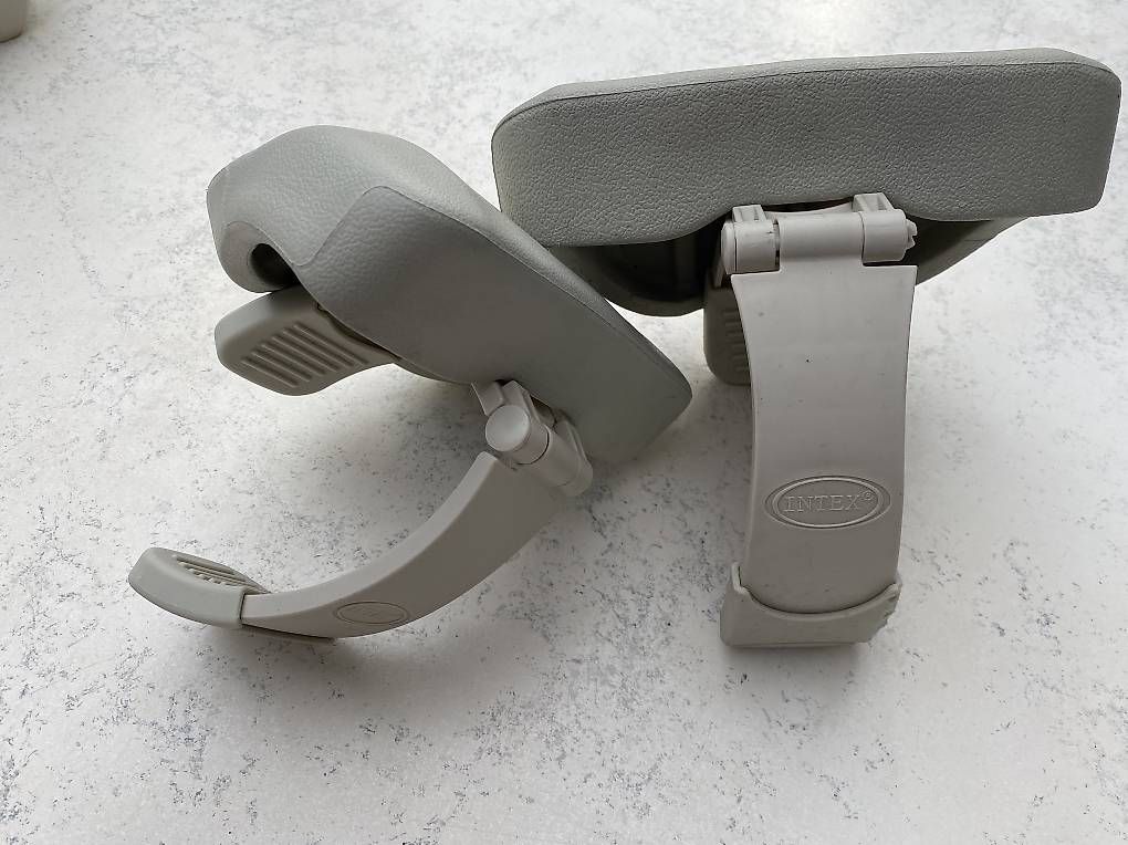 Supporti a parete: Repose tête Intex Spa et Jacuzzi – Usato da Ogens venduto da ced_qn5v 2