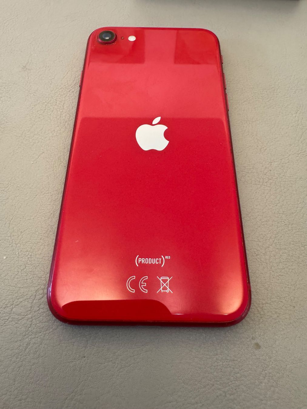 Apple Telefoni cellulari / Smartphones: iPhone SE 2020 – Usato da Adliswil venduto da Busys 4