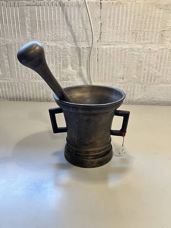 Autres pour cuisiner & mitonner: Mörser aus Messing – D'occasion à Schüpfen par jones88 1