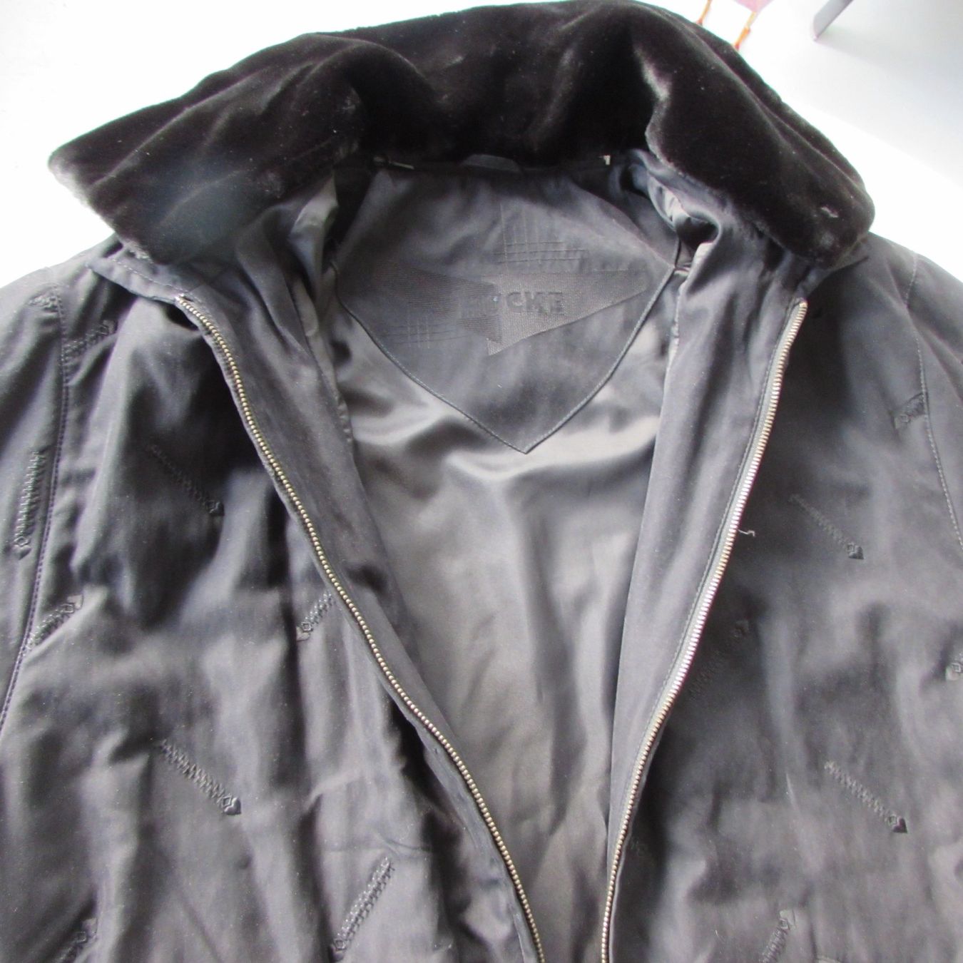 Jacken: Winterjacke Marke Hucke – Gebraucht aus Aadorf von Olymp05 3