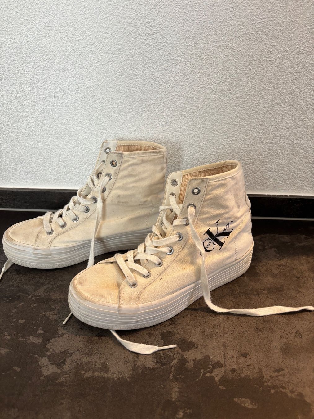 Calvin Klein Scarpe da donna: Calvin Klein Jeans High Top Schuh – Usato da Kriessern venduto da oli_ly5v 2