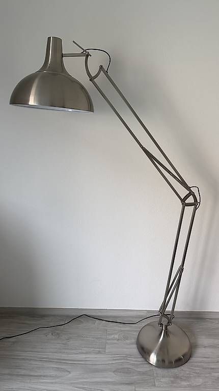 Lampen: Stehlampe Aluminium  – Gebraucht aus Altstätten SG von ste_jj82