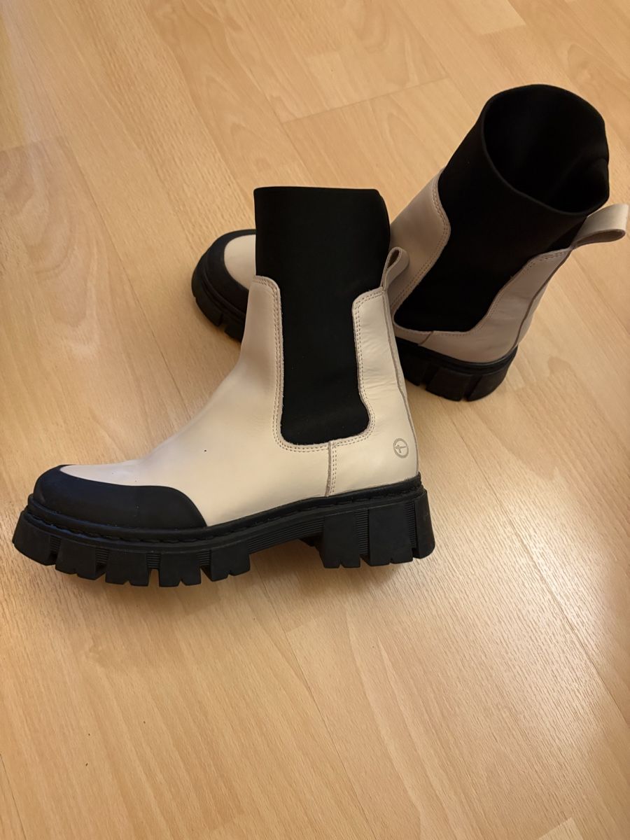 Scarpe da donna: Coole Chelsea-Boots, Grösse 37 – Usato da Brütten venduto da gisela777 2
