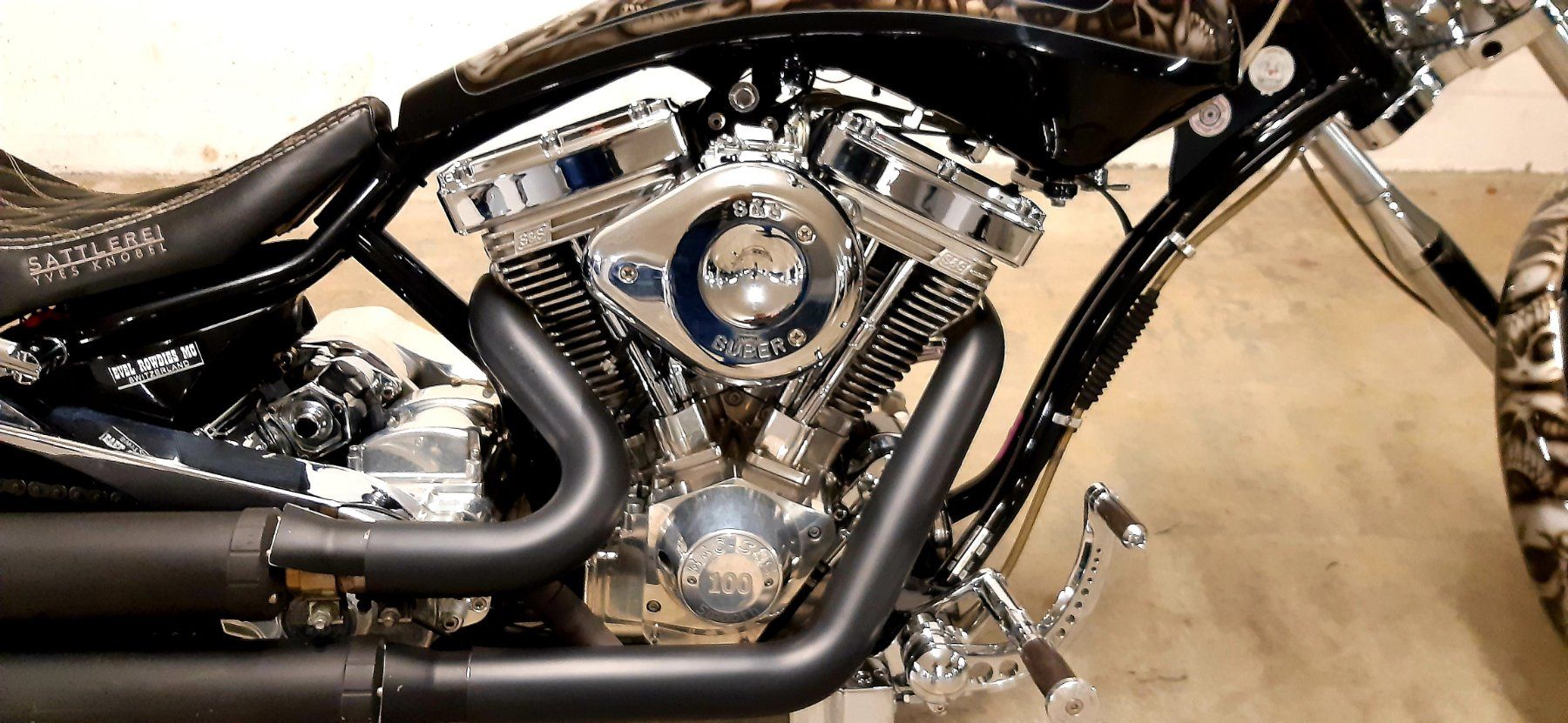 Harley-Davidson Chopper: Harley Davidson - Einzigartiges Design – Usato da Uznach venduto da wju_wt6z 6