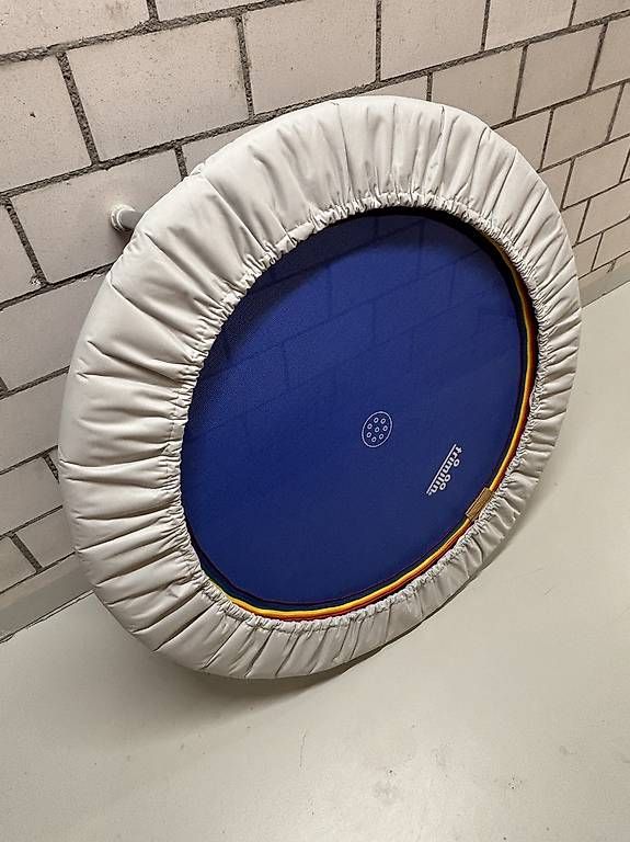 Trampoline: Trampolin – Gebraucht aus menziken von Cmanitou