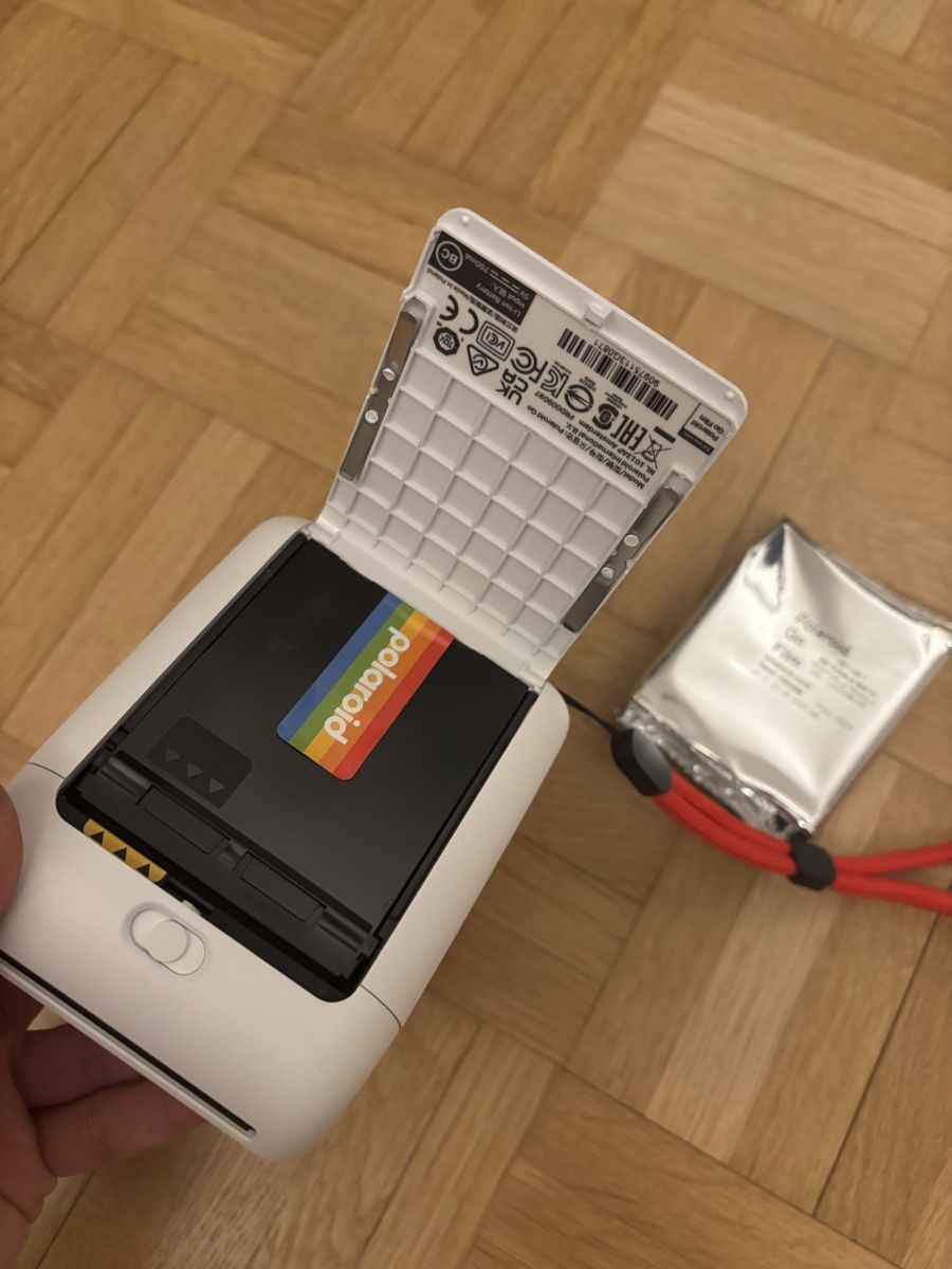 Polaroid Kamera: Polaroid Camera Now Gen 2.0 – Neu (gemäss Beschreibung) aus Bern von Milie.Lou 4