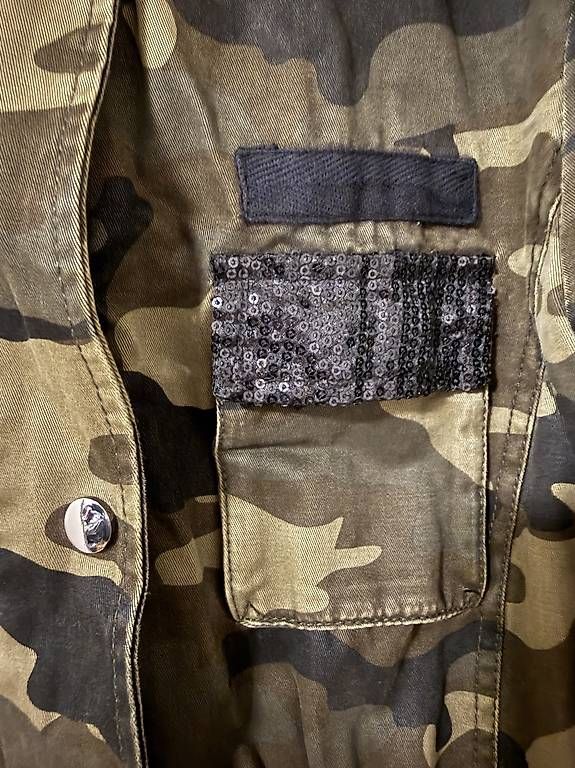 Giacche: Winterjacke Camouflage Grösse 36 – Usato da Kriegstetten venduto da shreya22 3