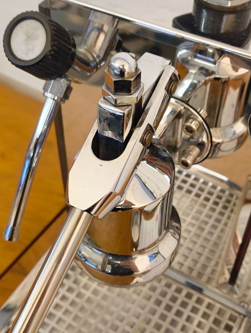 Olympia Express Machines à café & Machines à expresso: Olympia Express Cremina Espressomaschine CH / Anthrazit – D'occasion à Zürich par Simsala-bim 4