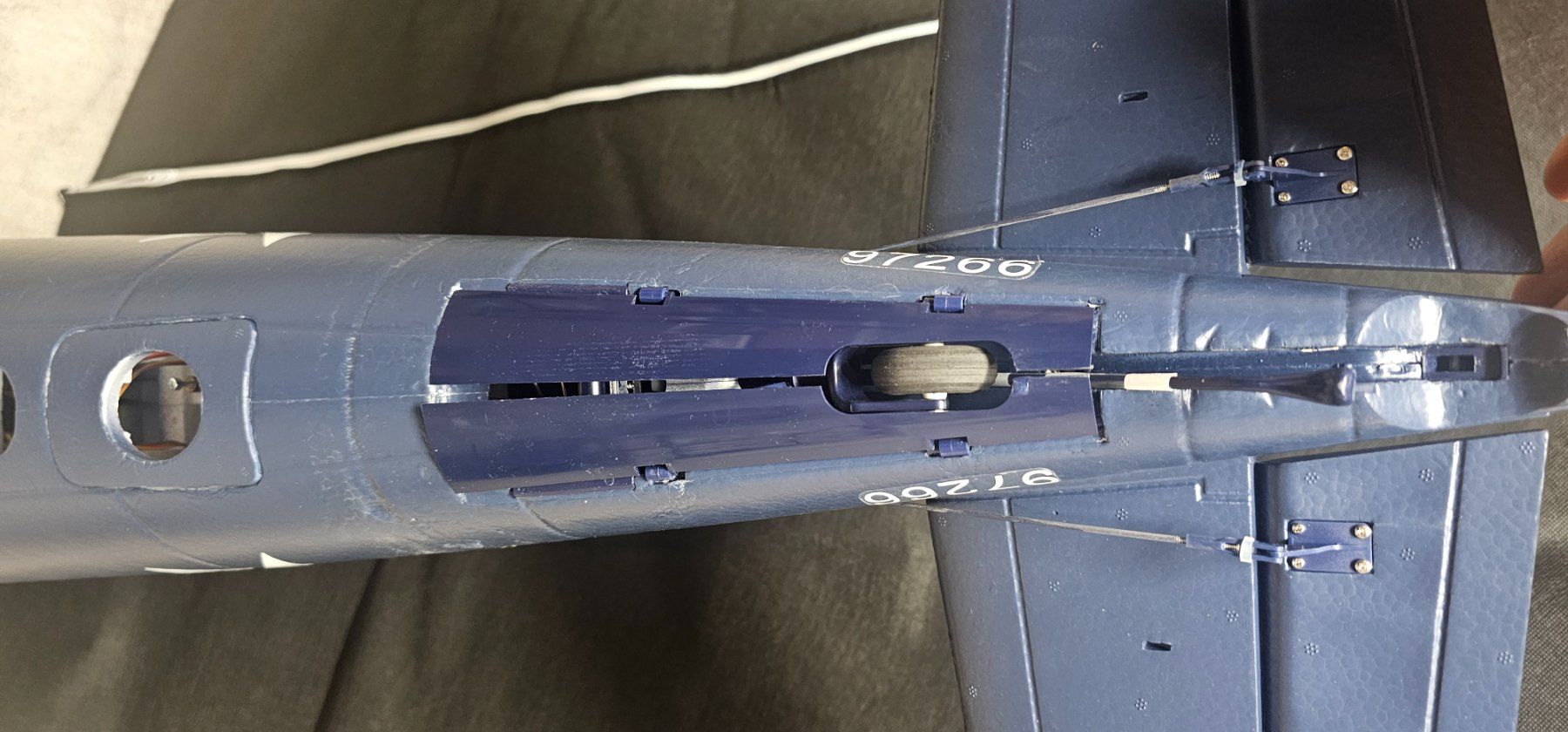 FMS RC Kits de montage: F4U Corsair FMS – D'occasion à Arch par Thunderbolt89 3