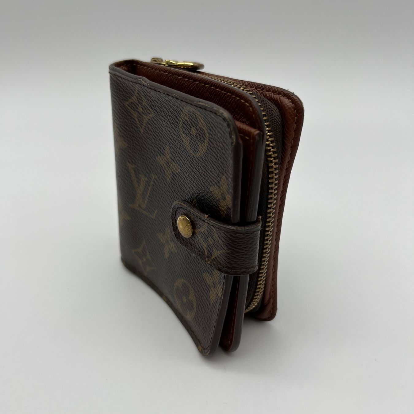 Louis Vuitton Portamonete: Louis Vuitton Portemonnaie Monogram Canvas – Usato da Nebikon venduto da LuxuNow 1