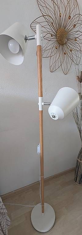 Lampes: Stehleuchte – D'occasion à Wallisellen par ist_yj9n 1