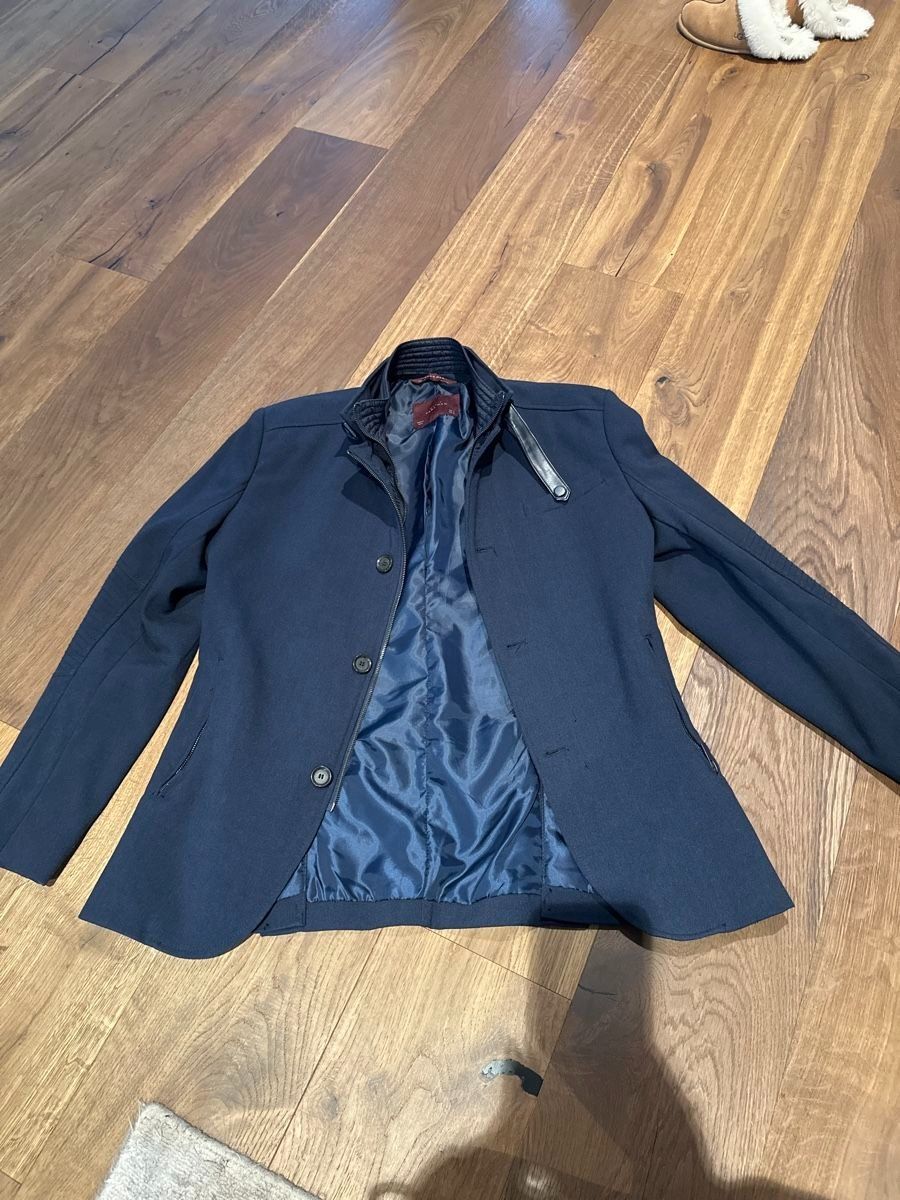 Zara Jacken: Zara Jacke, Size M – Gebraucht aus Luzern von paul.weller