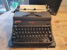 Hermes 2000 Schreibmaschine