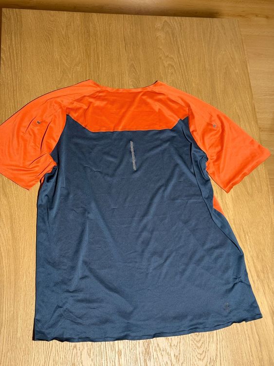 On Performance Laufbekleidung 4x T-Shirt 2x Short Herren XL 4